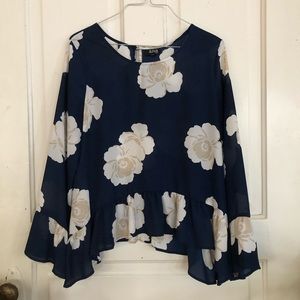 a.n.a. Floral Blouse